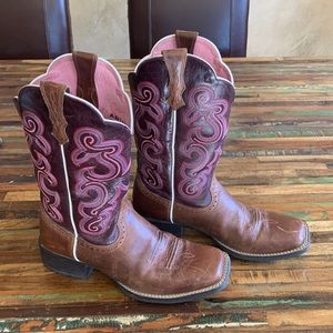 Ariat Leather Boots Excellent Condition!